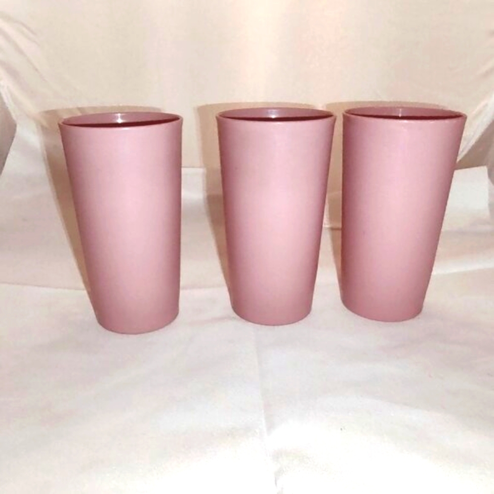 12 Ounce Dusty Rose Light Pink Tupperware Tumblers Set of 3
